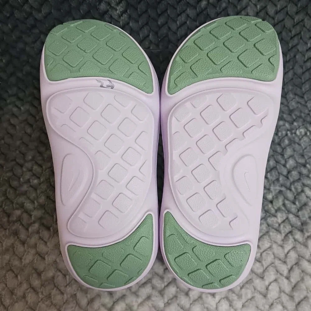 Nike Aqua Swoosh GS little Kids' Sandals Clogs Lavender Purple FV6363 500 Sz 2Y